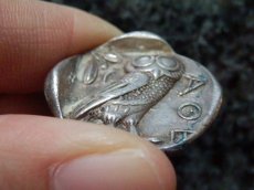画像10: 古代ギリシャコイン　アッティカ地方　アテネ　テトラドラクマ銀貨　前450年頃発行　古代コインで最も有名な意匠　アテナ神と聖鳥フクロウのコイン (10)