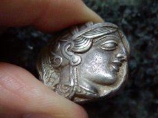 画像7: 古代ギリシャコイン　アッティカ地方　アテネ　テトラドラクマ銀貨　前450年頃発行　古代コインで最も有名な意匠　アテナ神と聖鳥フクロウのコイン (7)