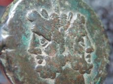 画像7: 古代ローマコイン　共和政期　前２１１－２０６年　アス青銅貨　ヤヌス神と船首　デナリウス銀貨の発行が開始された時のアス青銅貨 (7)