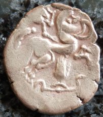 画像6: 古代ケルトコイン(額装付き)　ガリア・ピクトネース族　スタテル金貨　前1世紀　ケルトのヘラクレス、オグミオス神と人面馬 (6)