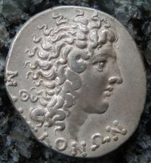 ギリシャコイン　マケドニア・テッサロニキ　テトラドラクマ銀貨　前1世紀　アレクサンダー大王の肖像　棍棒