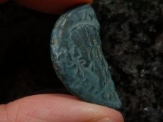 画像6: 古代ローマコイン　属州貨(ガリア・ヴィエンヌ)　前36年以降　半分に割られたアス銅貨　ユリウス・カエサルの肖像　ガレー船　カエサルの植民市ヴィエンヌの半分に割られたアス貨 (6)