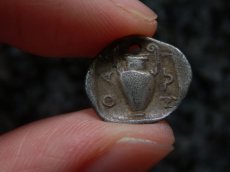 画像10: 古代ギリシャコイン(額装付き)　トラキア　タソス島　前４００－前３５０年　銀貨　カンタロスを持つサテュロス　アンフォラ (10)