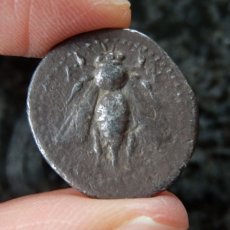 古代ギリシャコイン　イオニア地方エフェソス　ドラクマ銀貨　前2世紀　エフェソスのアルテミス信仰を象徴する銀貨