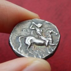 画像7: 古代ギリシャコイン　イタリア・カラブリア州タラス　スタテル銀貨　前２８１－前２７２年　イルカに乗るタラスの銀貨 (7)