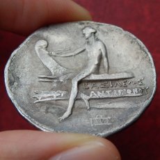 画像4: 古代ギリシャコイン　マケドニア王国　アンティゴノス３世　テトラドラクマ銀貨　前２２５－前２２１年　船首に腰掛けるアポロン (4)