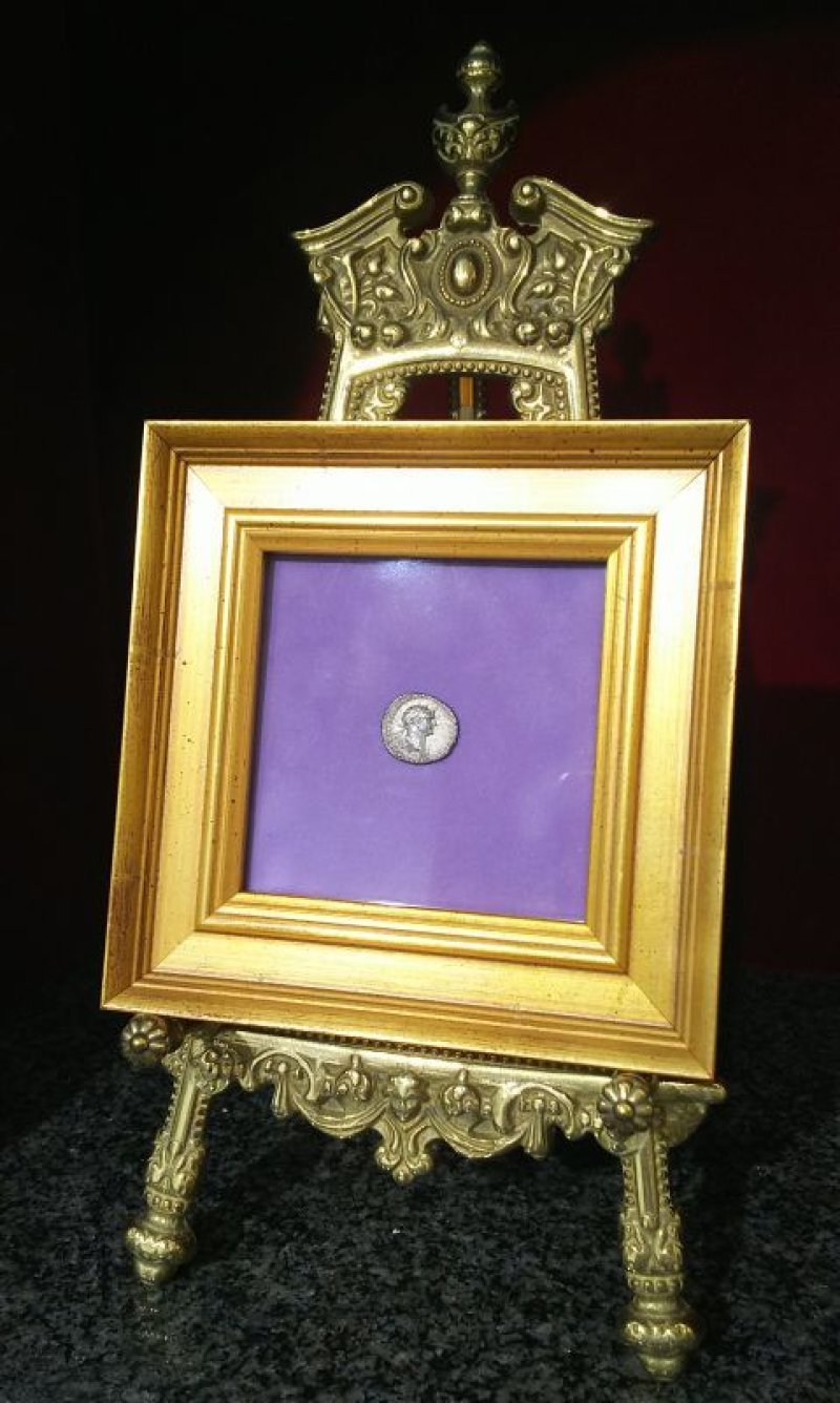 画像2: 古代ローマコイン(額装付き) 帝政期 トラヤヌス 116年 デナリウス銀貨 トラヤヌス肖像 裸のマルス