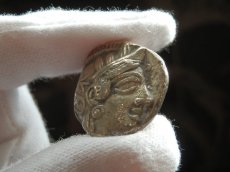画像4: 古代ギリシャコイン　アッティカ地方　アテネ　テトラドラクマ銀貨　前450年頃発行　古代コインで最も有名な意匠　アテナ神と聖鳥フクロウのコイン (4)