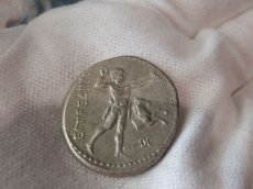 画像8: 古代ギリシャコイン　パンフィリア地方アスペンドス　スタテル銀貨　前３８０－前３３０年発行　レスリング　古代オリンピックのコイン (8)