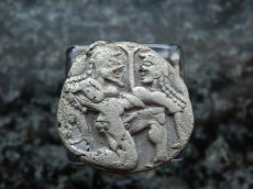 画像2: 古代ギリシャコイン トラキア地域 タソス島 前500-前480年 スタテル銀貨 マイナスを抱くサテュロス (2)
