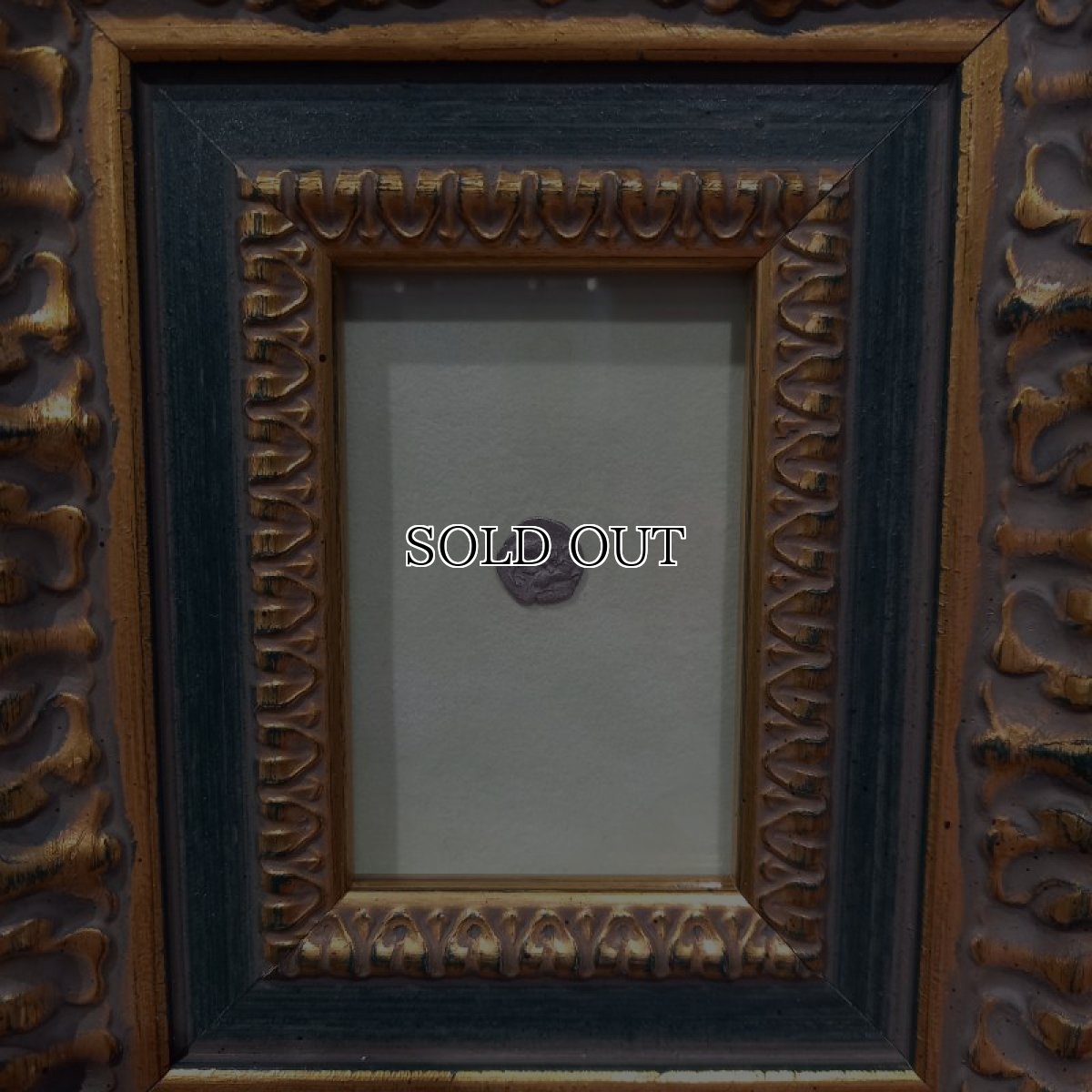 画像3: 古代ギリシャコイン(額装付き)　キリキア　タルソス　オボル銀貨　前３６１－前３３４年　牛を襲うライオン (3)