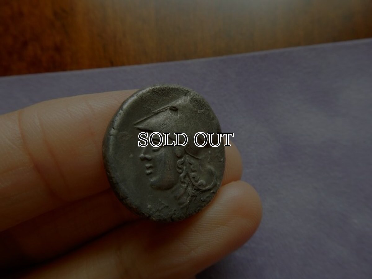 画像10: 古代ギリシャコイン(額装付き)　コリントス　スタテル銀貨　前３５０－前３０６年　コリントスの象徴ペガサス　コリントス式兜のアテナ神 (10)