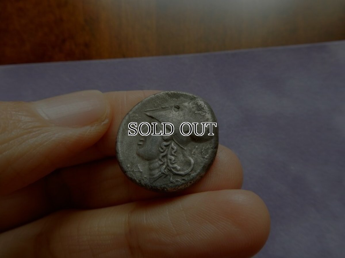 画像11: 古代ギリシャコイン(額装付き)　コリントス　スタテル銀貨　前３５０－前３０６年　コリントスの象徴ペガサス　コリントス式兜のアテナ神 (11)