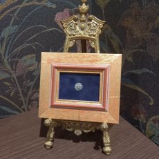 画像2: 古代ギリシャコイン(額付き)　カリア地方　ロードス島　半ドラクマ銀貨　前１７０－前１５０年　太陽神ヘリオス　薔薇 (2)