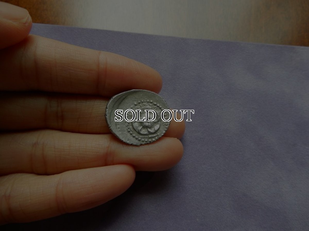 画像9: 古代ギリシャコイン(額装付き)　カリア地方　ロードス島　前８８－前４３年　ドラクマ銀貨　太陽神ヘリオス　上から見たバラの花 (9)