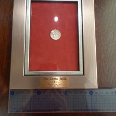 画像6: 古代ローマコイン(額付き)　共和政期終焉、帝政期前夜　前３０－前２９年　オクタウィアヌス　デナリウス銀貨　オクタウィアヌス肖像　クリア・ユリアの外観図　クリア・ユリア(元老院議事堂)落成のコイン (6)