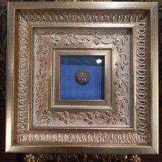 画像1: 古代ギリシャコイン(額付き)　ミュシア地域　パリオン　前３５０－前３００年　半ドラクマ銀貨　クラシック期〜ヘラニズム期のゴルゴン (1)